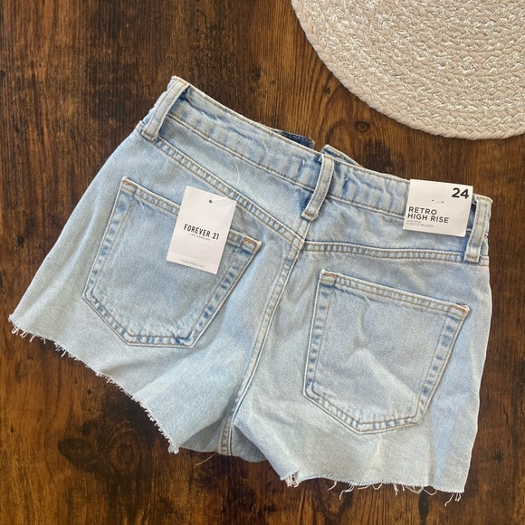 Forever 21 denim/jean shorts, retro high rise, size 24 - Picture 7 of 7